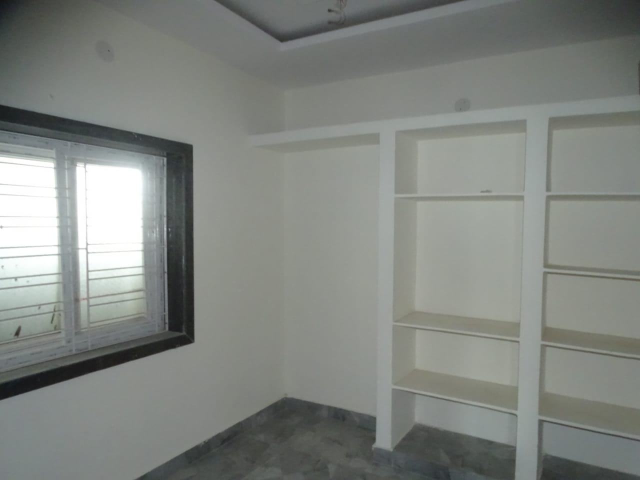 2 BHK Independent House f